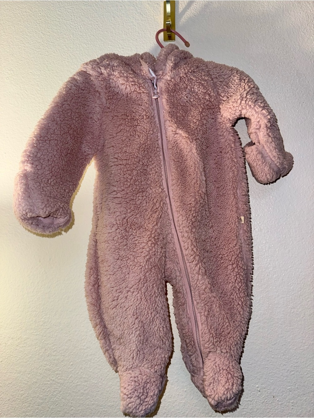 BABY GAP Plush Hooded Footie One-Piece in Dusty Pink